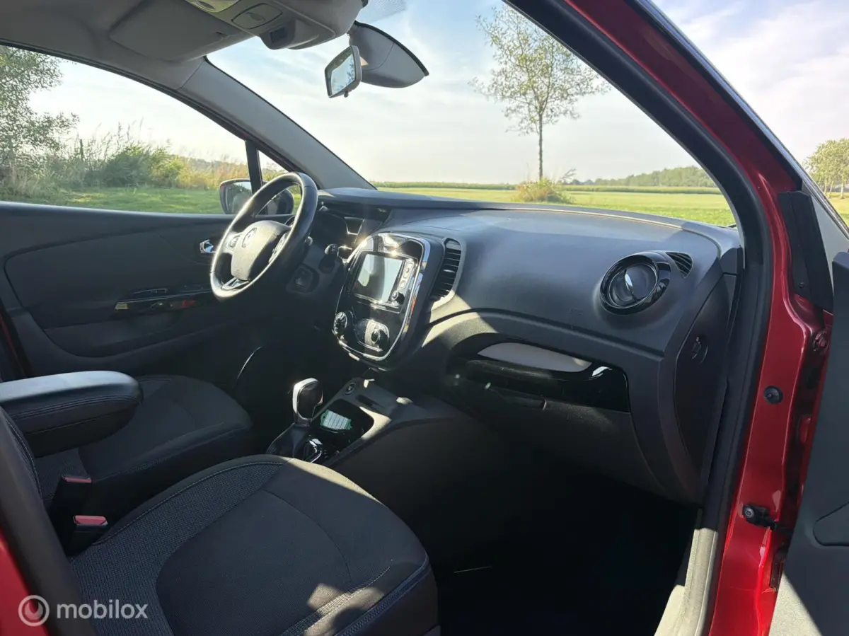 Captur TCe | |