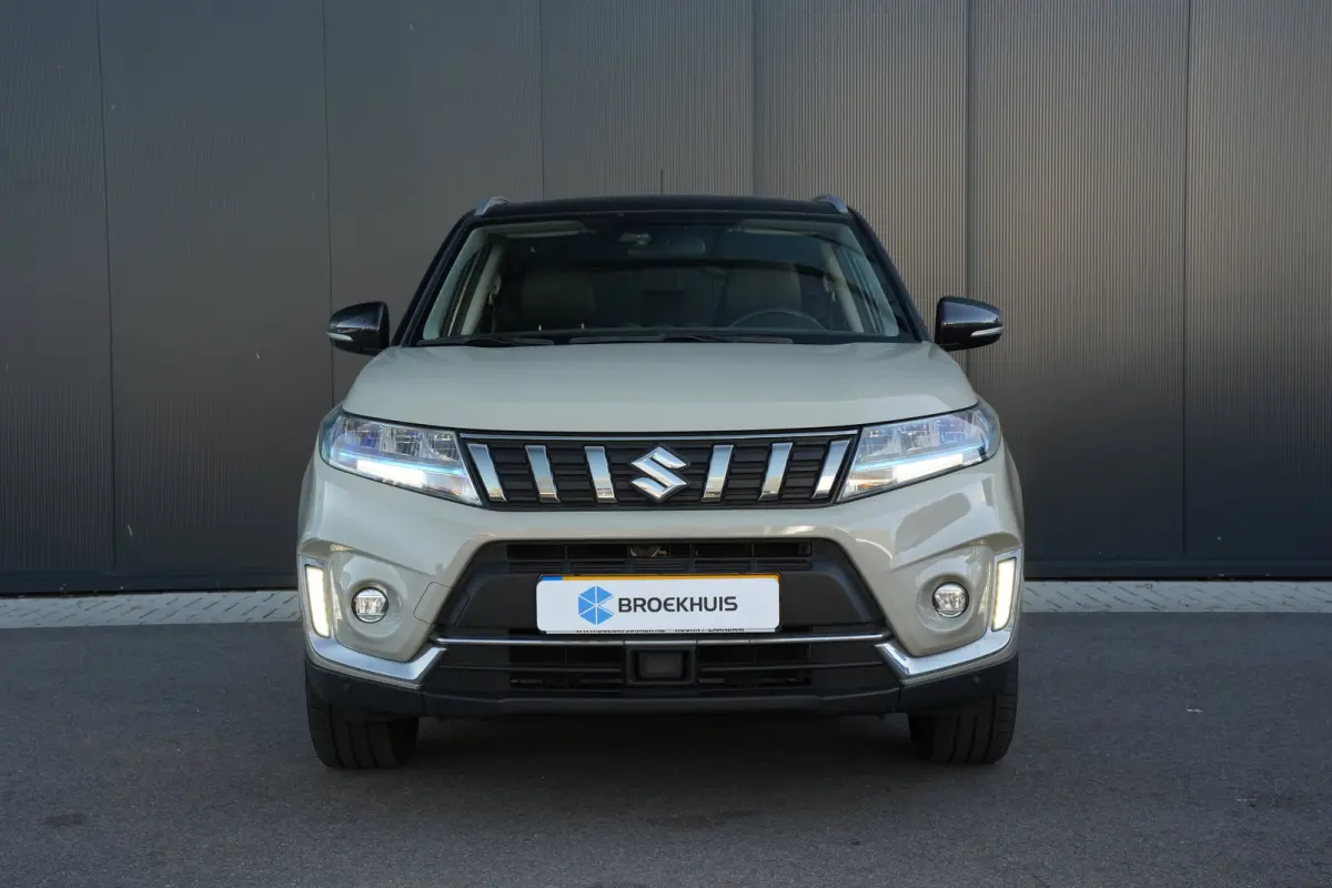 115pk 1.5 Hybrid Style | Camera | Carplay | Adaptive Cruise | Keyless | Trekhaak |