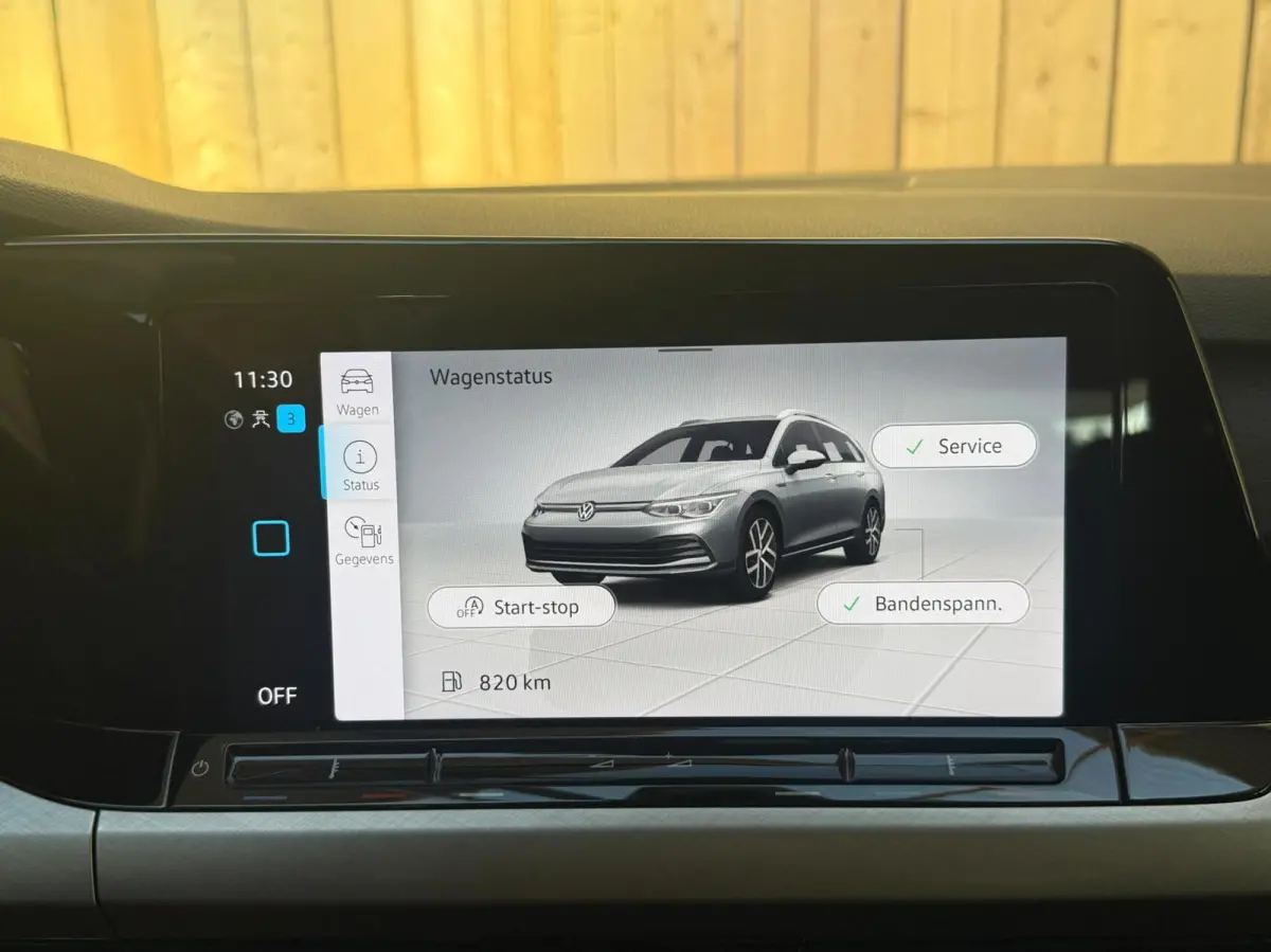 1.0 TSI Life Achteruitrijcamera | Apple CarPlay/Android Auto | Adaptieve cruise control | Climate control | LED verlichting | Navigatiesysteem | Parkeersensoren voor en achter