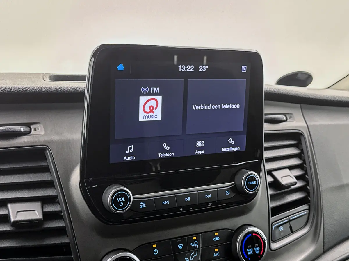 300 2.0 TDCI L2 130pk Automaat Camera Navigatie Trekhaak Cruise control
