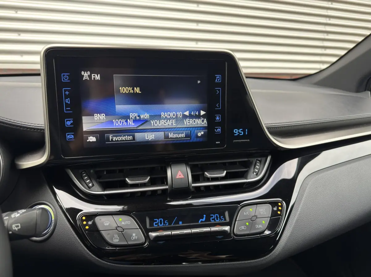 1.8 Hybrid Dynamic|Keyless|Camera|Cruise|Stoelverwarming|