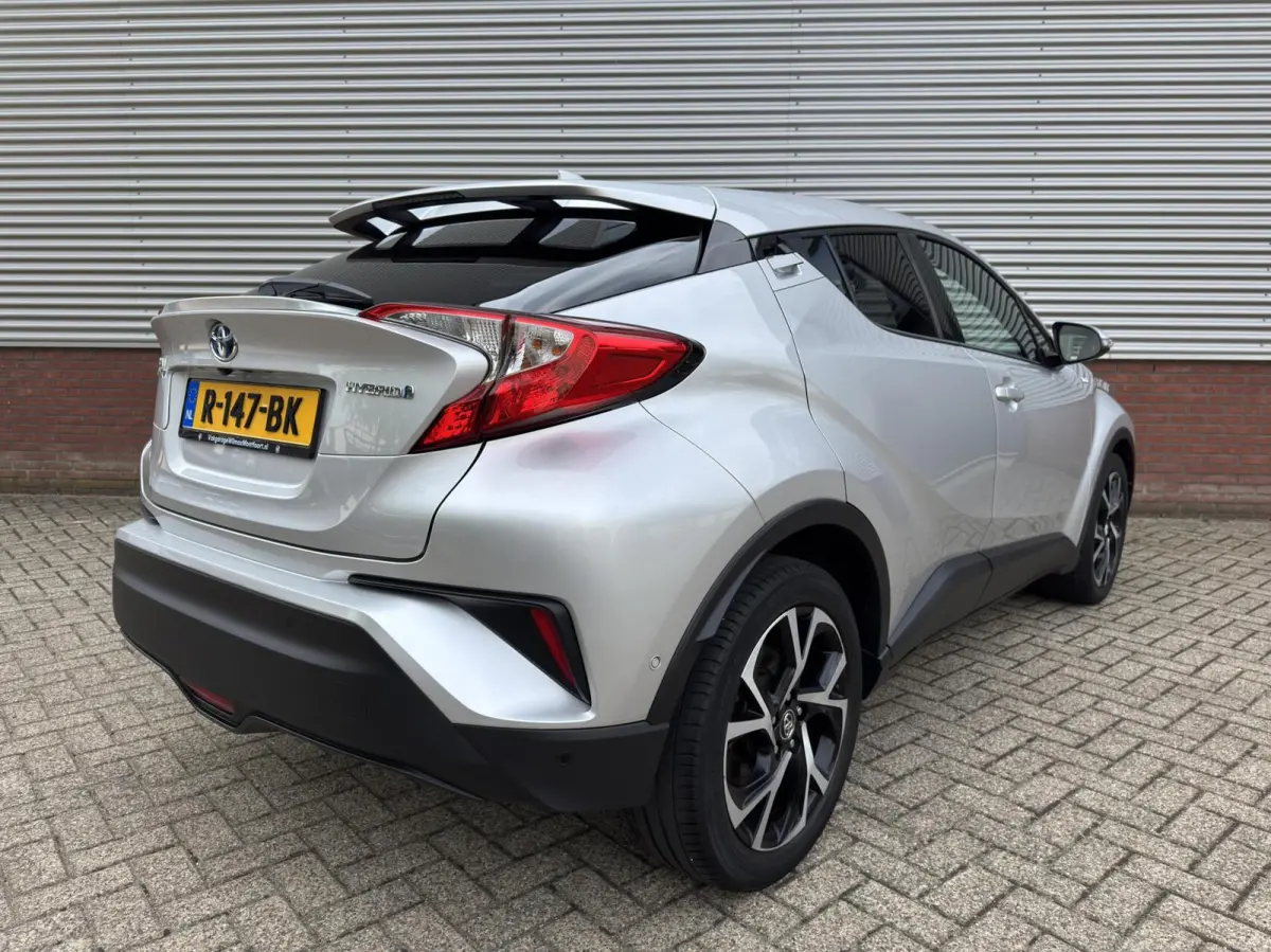1.8 Hybrid Dynamic|Keyless|Camera|Cruise|Stoelverwarming|