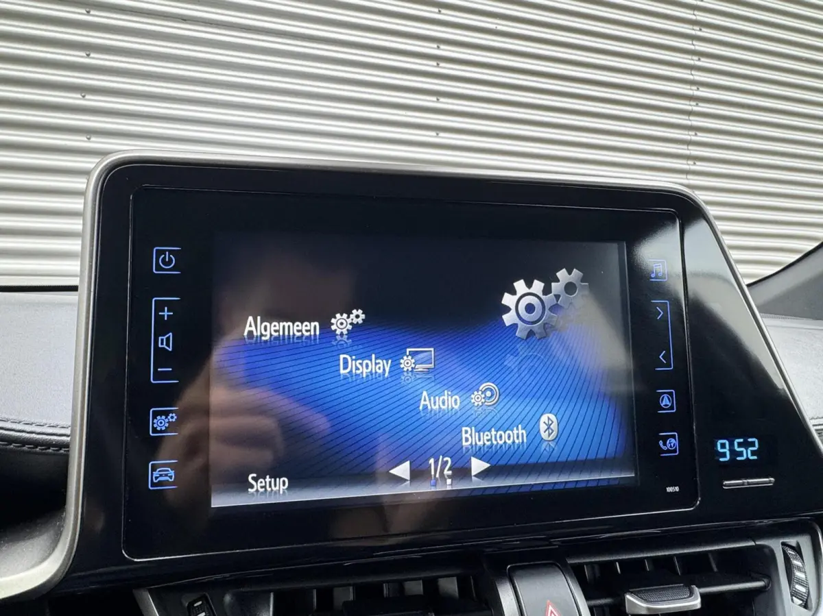 1.8 Hybrid Dynamic|Keyless|Camera|Cruise|Stoelverwarming|