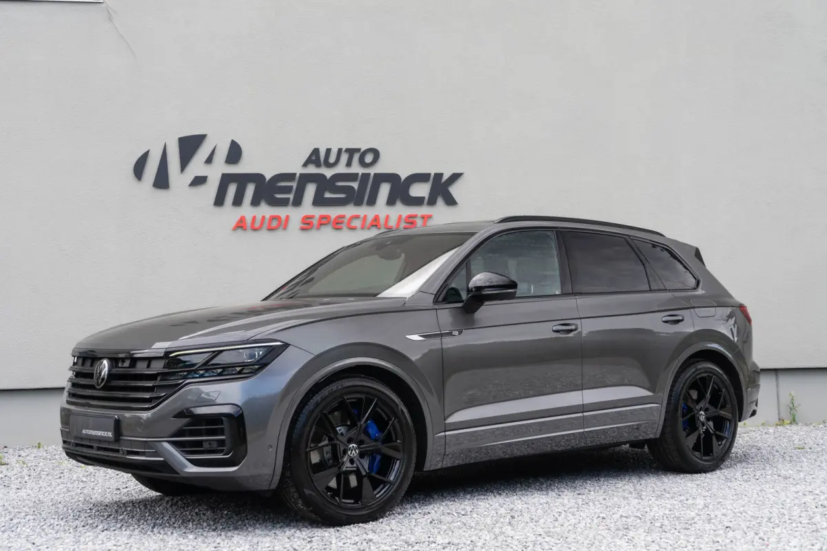 3.0 TSI 4MOTION R / Dynaudio/ Trekhaak/ Panoramadak/ 360 Topview/