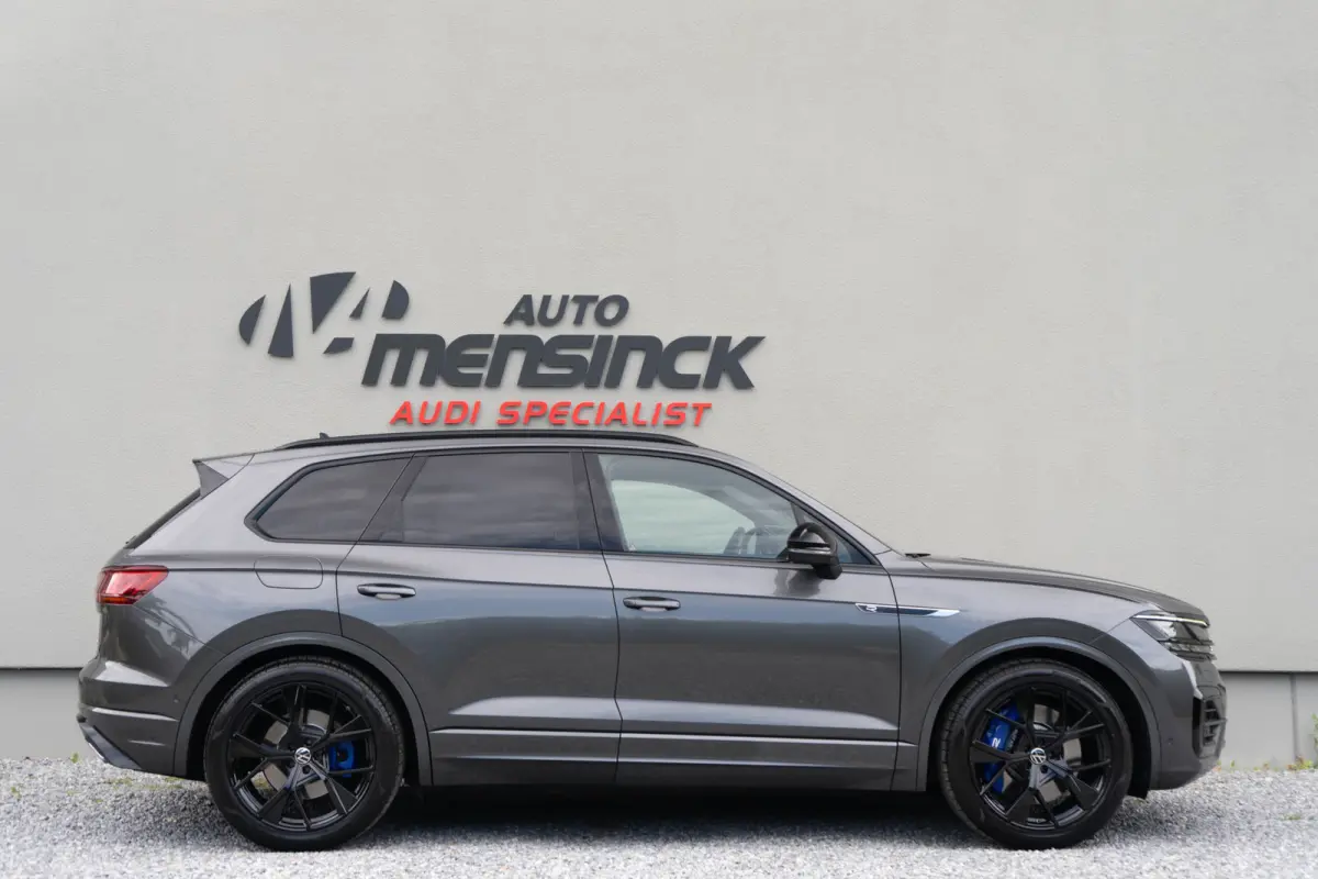 3.0 TSI 4MOTION R / Dynaudio/ Trekhaak/ Panoramadak/ 360 Topview/