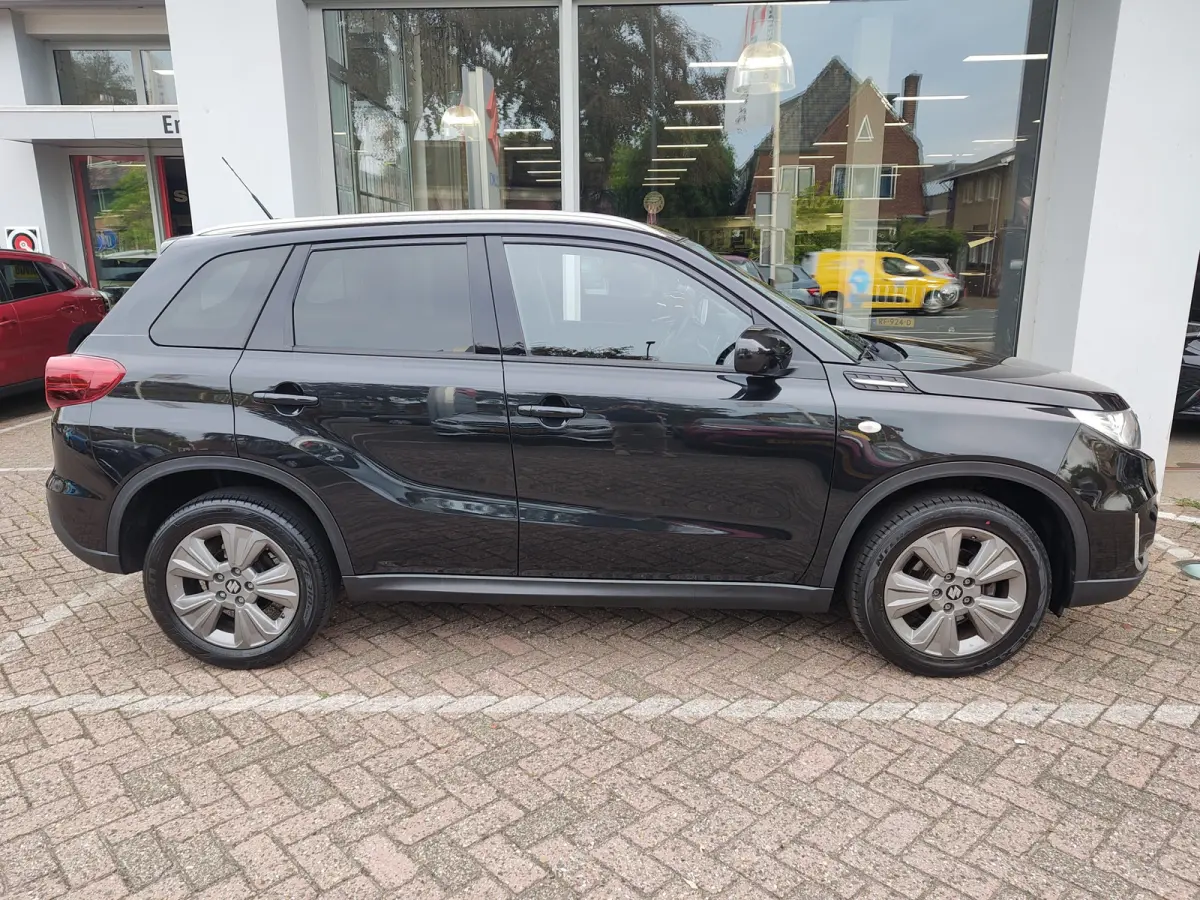 1.0 BOOSTERJET SELECT Navi | Camera | Stoelverwarming | Cruise Control