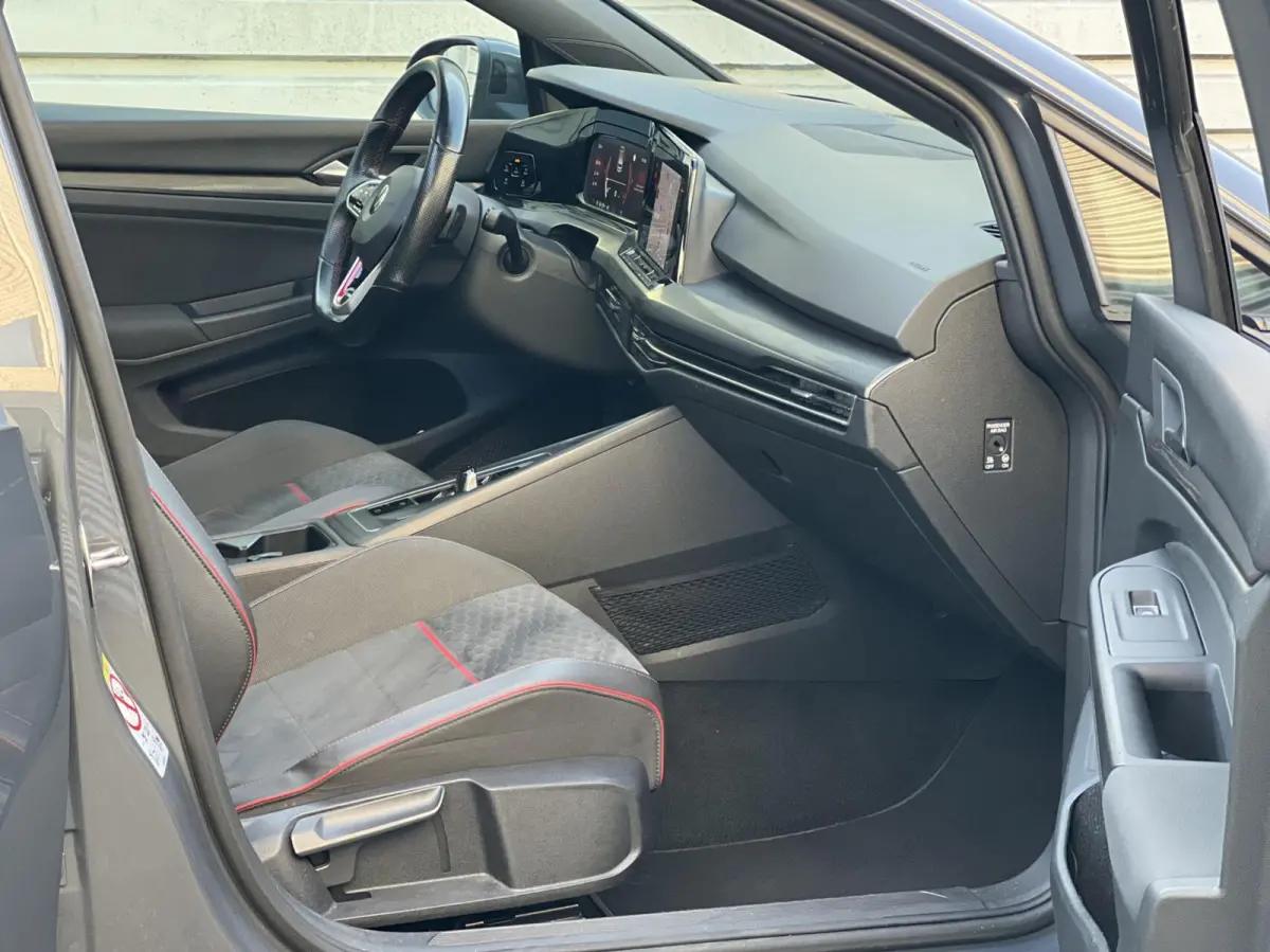 2.0 TSI GTI Clubsport |HUD|Stuurver.|Keyless|Dodehoek|Camera|Pano|