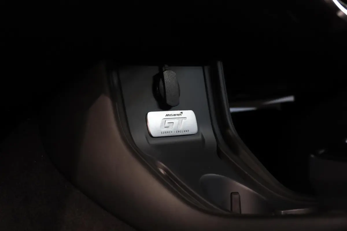 4.0 V8|MSO Fire Black|Lift|B&W|Keramisch|Panorama|