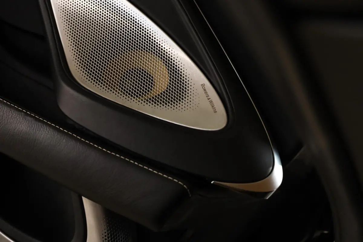 4.0 V8|MSO Fire Black|Lift|B&W|Keramisch|Panorama|