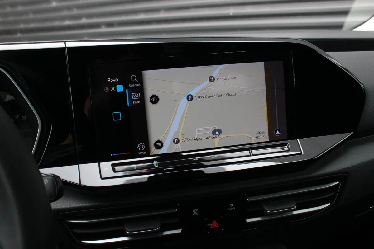 2.0 TDI JB-Edition 199PK / FULL OPTIONS / ACC / APPLE CARPLAY / ACTICE DISPLAY / FRONTLIP / SPOILER / 63DKM