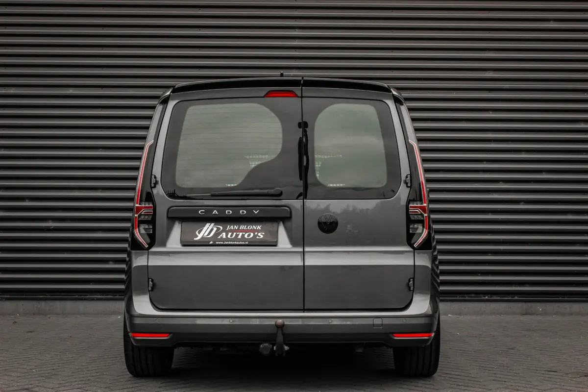 2.0 TDI JB-Edition 199PK / FULL OPTIONS / ACC / APPLE CARPLAY / ACTICE DISPLAY / FRONTLIP / SPOILER / 63DKM