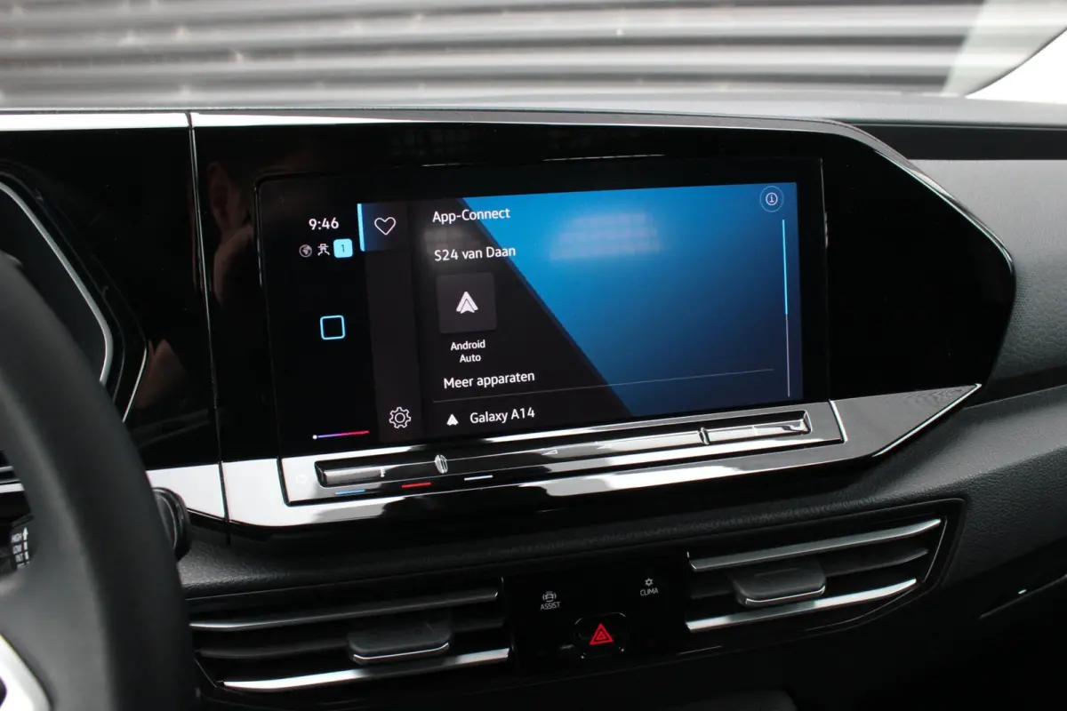 2.0 TDI JB-Edition 199PK / FULL OPTIONS / ACC / APPLE CARPLAY / ACTICE DISPLAY / FRONTLIP / SPOILER / 63DKM
