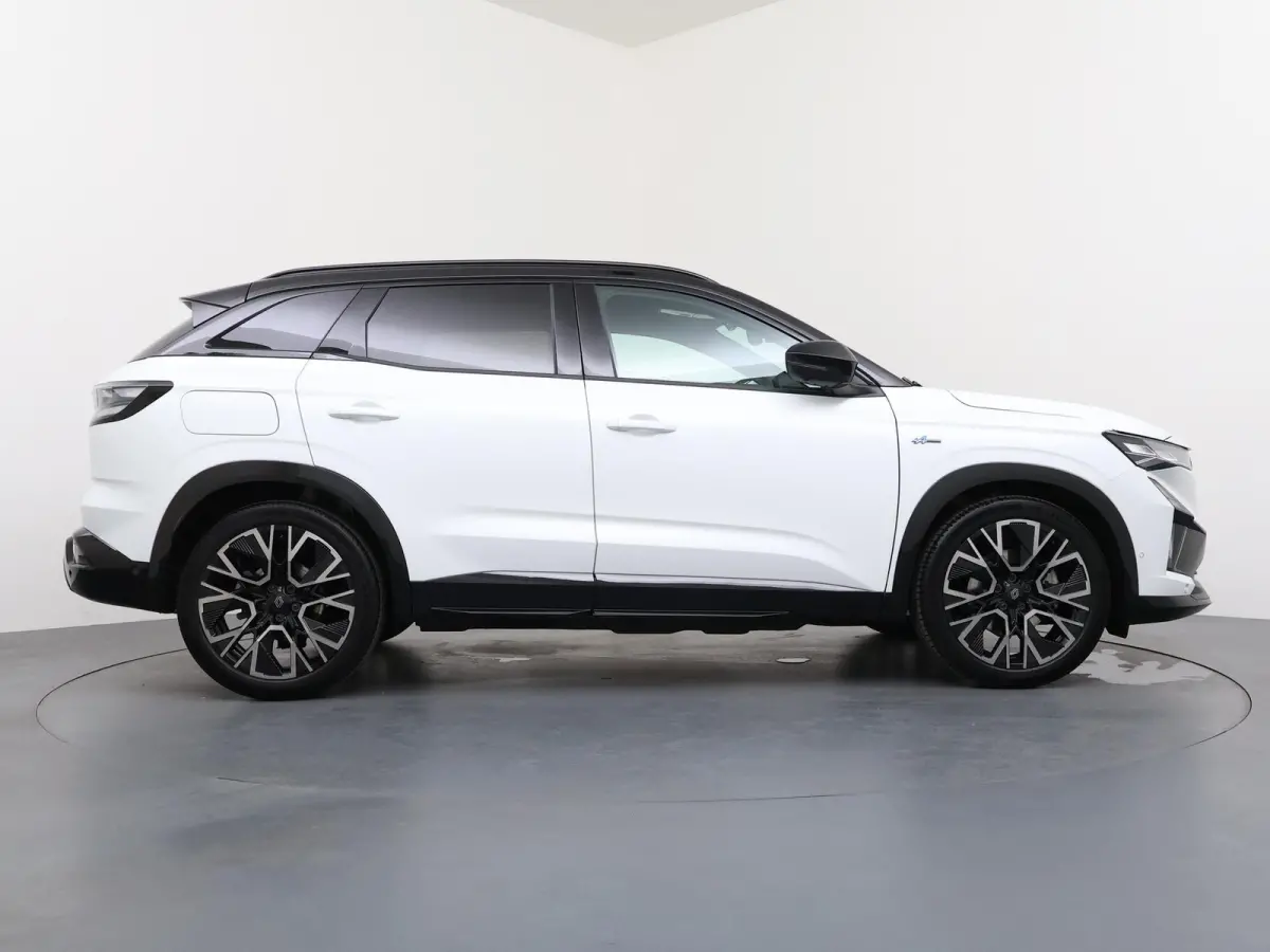 iconic esprit Alpine full hybrid E-Tech 200 | Panoramadak | Head-up Display | 360 Camera |