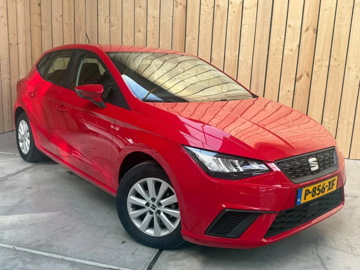 1.0 EcoTSI Style Apple CarPlay/Android Auto | Cruise control | DAB ontvangst | LED koplampen | Lichtmetalen velgen | Rijstrooksensor | Trekhaak