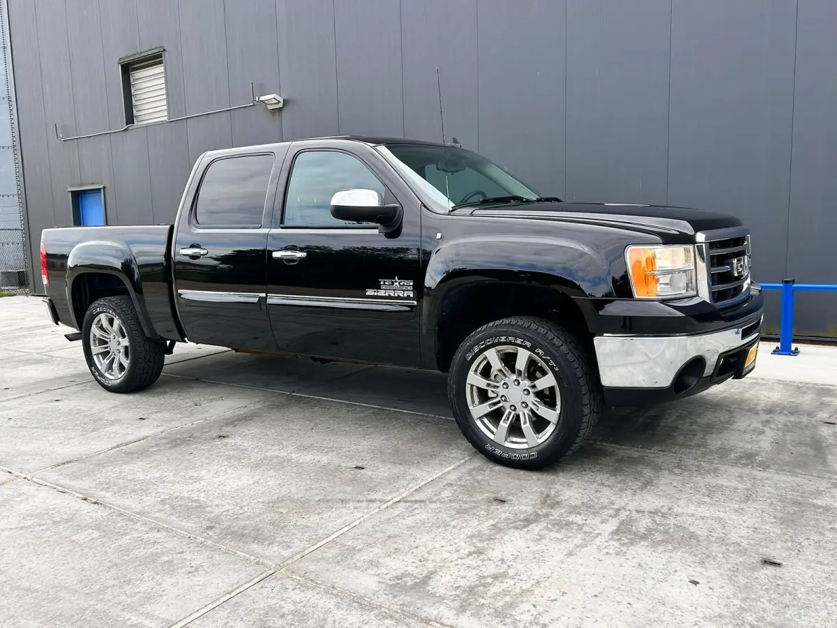 G.m.c. c1500 sle V8 MARGE BTW& BPM VRIJ! Dodge ram 6 persoons