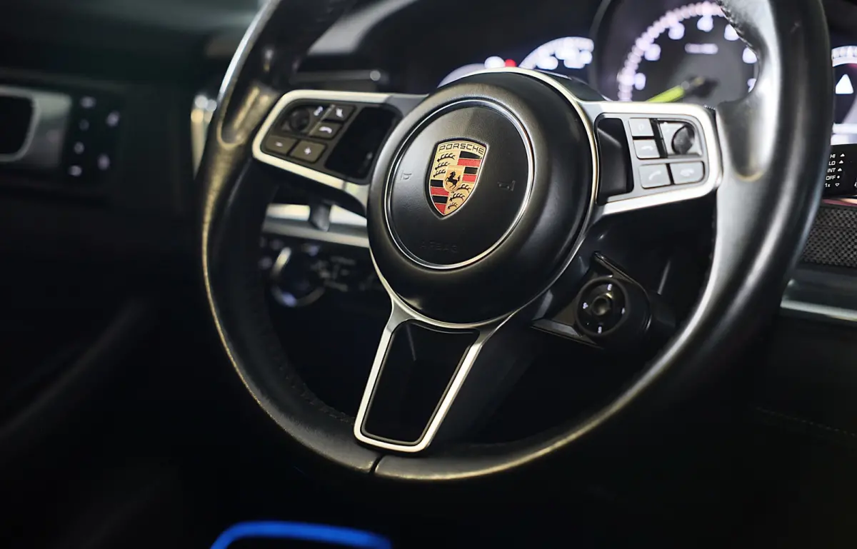 2.9 4 E-Hybrid / Acc / Lane Assist / Leder / Sport Chrono / Leder / Bose / Memory / Carbon / Pano / 21 Inch