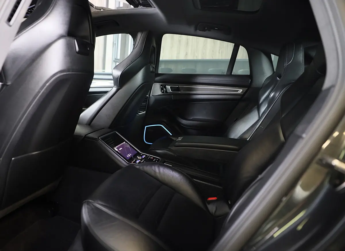 2.9 4 E-Hybrid / Acc / Lane Assist / Leder / Sport Chrono / Leder / Bose / Memory / Carbon / Pano / 21 Inch