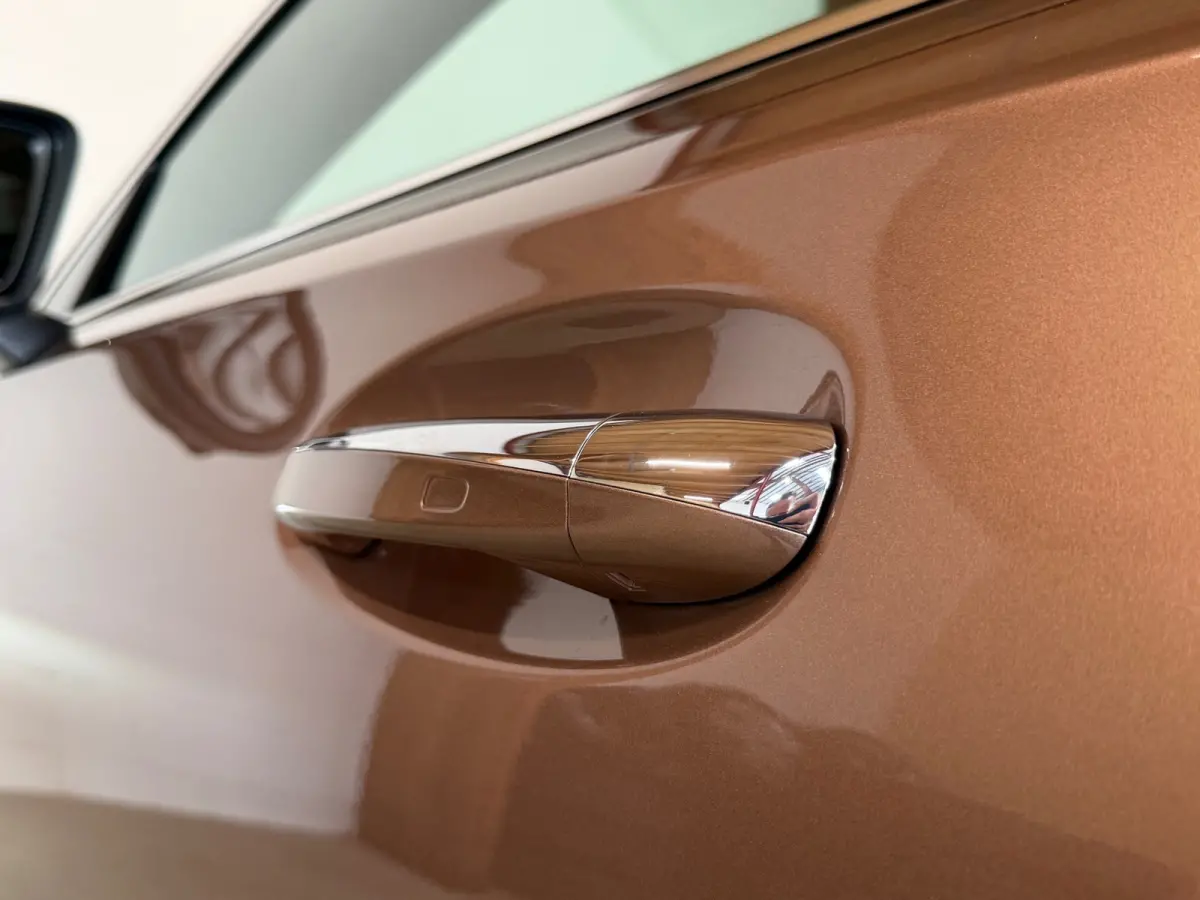 250 e AMG Line Rose Gold - Panorama - Memory - HuD - 360