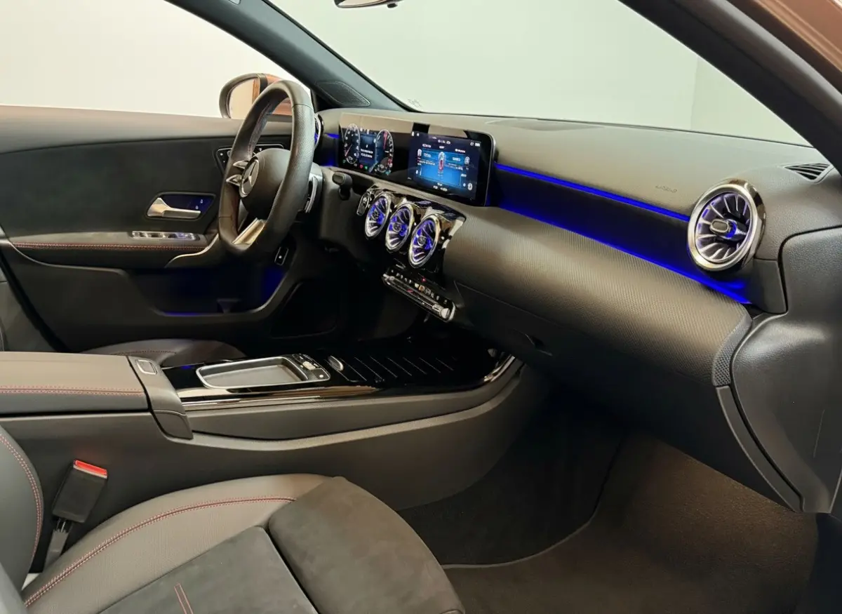 250 e AMG Line Rose Gold - Panorama - Memory - HuD - 360