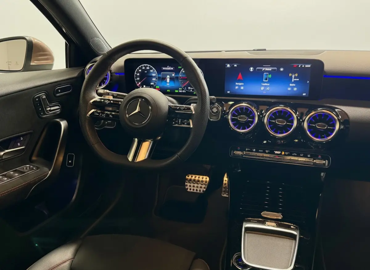 250 e AMG Line Rose Gold - Panorama - Memory - HuD - 360