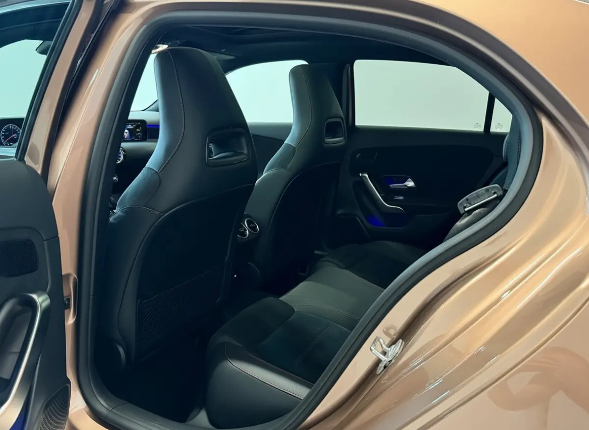 250 e AMG Line Rose Gold - Panorama - Memory - HuD - 360