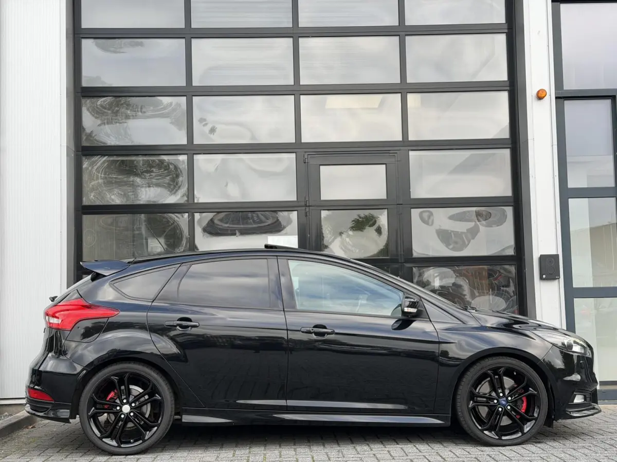 2.0 ST-3 250PK+ / Pano / Camera / Recaro / LEDER
