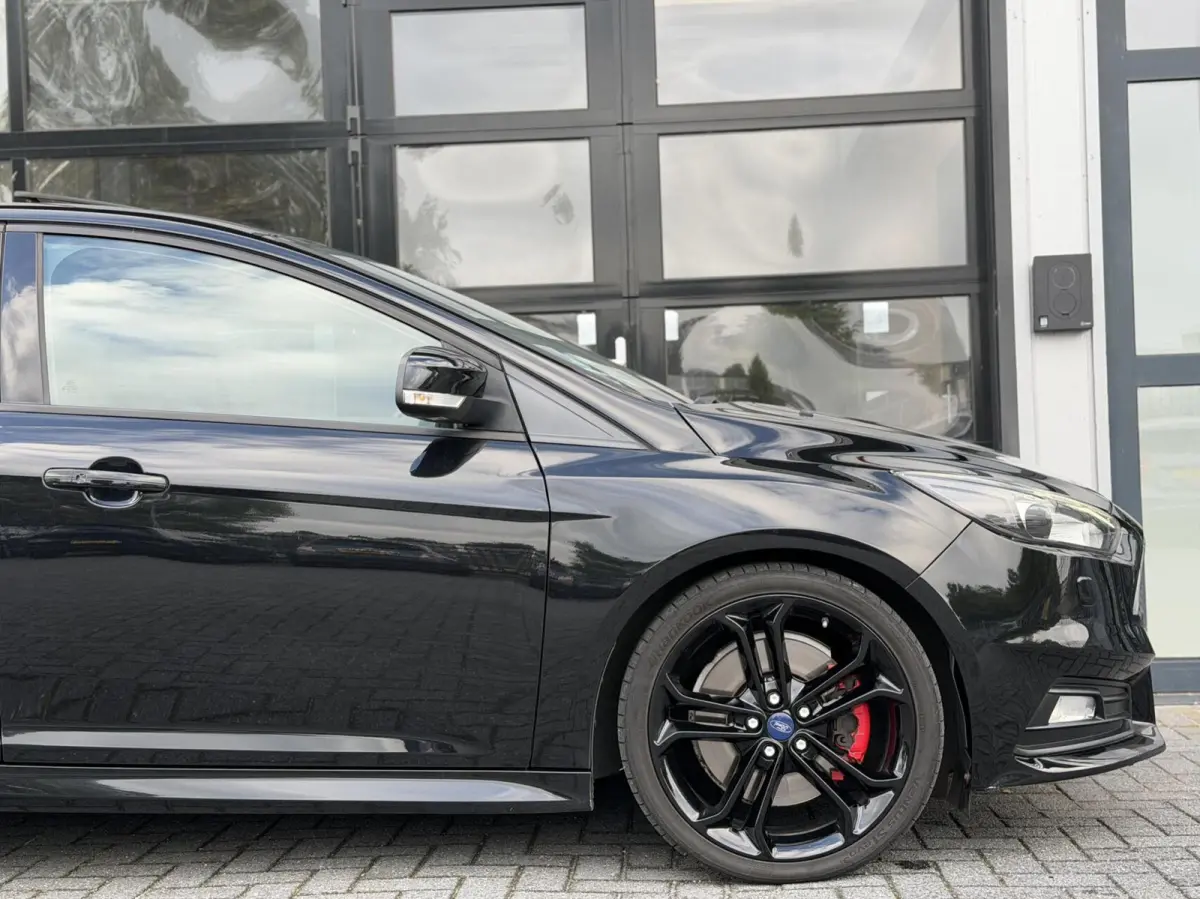 2.0 ST-3 250PK+ / Pano / Camera / Recaro / LEDER