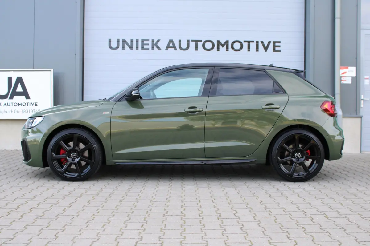 40 TFSI COMPETITION | S LINE | SONOS | CAMERA | BLACK OPTIK | CARPLAY | 18" BLACK ROTOR | HALFLEDER | ZÉÉR DIK!