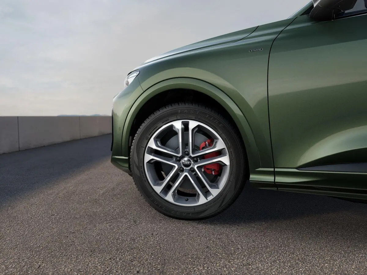 367pk e-hybrid quattro S edition Competition | Panoramadak | Multimedia Scherm Passagier