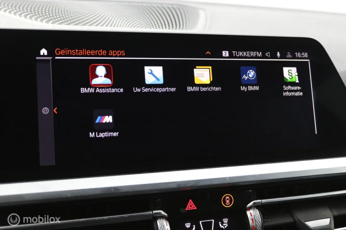 320i Executive