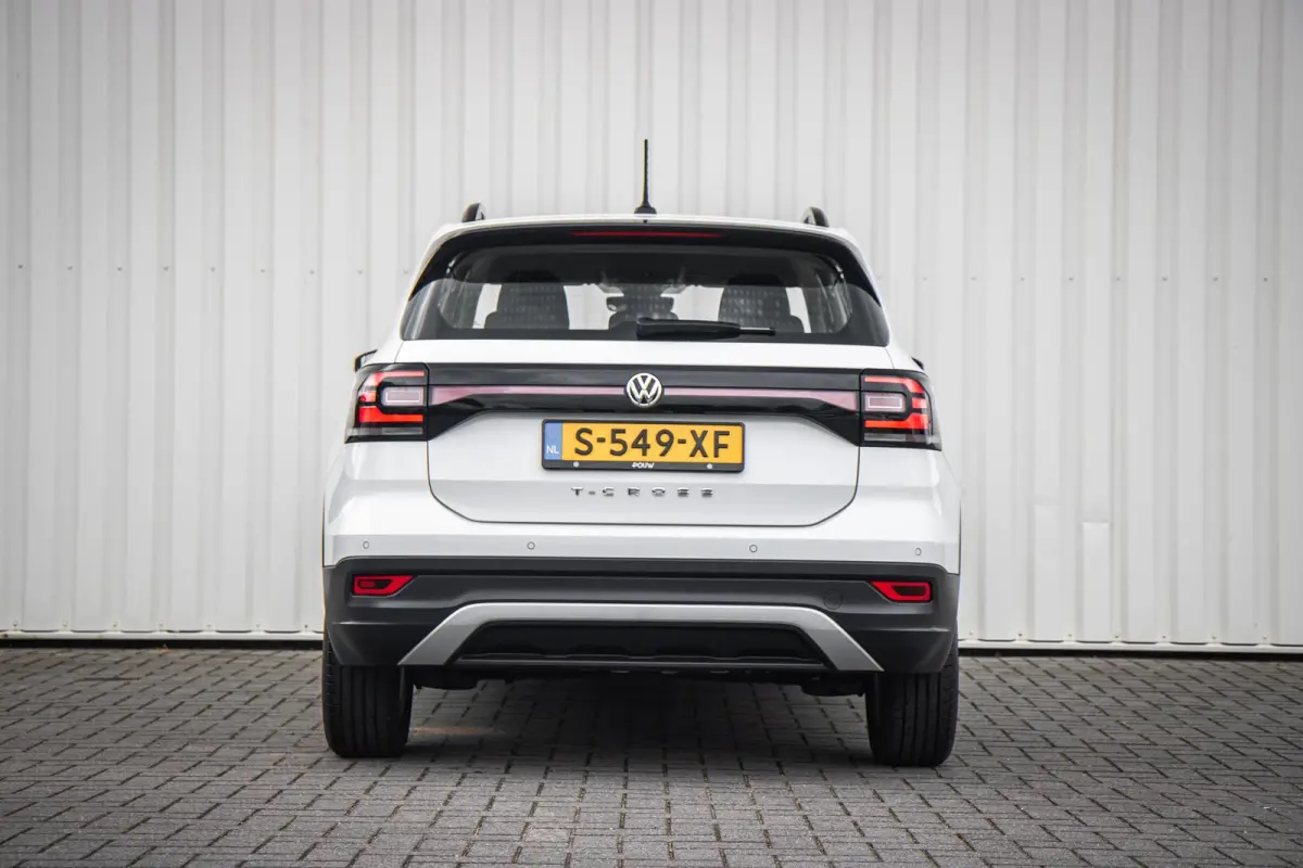 1.0 TSI 95pk Life Business | Stoelverwarming | Adaptive Cruise | Dodehoek detectie | 16'' Lichtmetalen Velgen