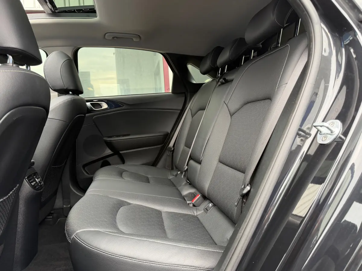 1.4 T-GDi ExecutiveLine|2e Eigenaar|Leder|Stoelvw|Stuurvw|Pano|Carplay|Camera|Navi|PDC V+A|Climate|Cruise|StoelVentilatie