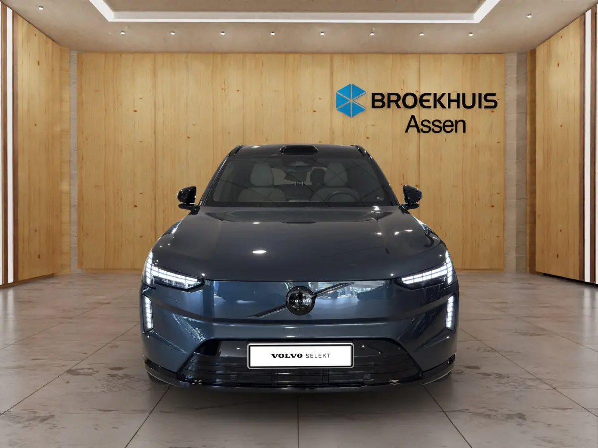 Twin Motor Performance Ultra 7p. 111 kWh | Luchtvering | 360 Camera | Bose Audio  | Panorama Dak | Stoel Massage