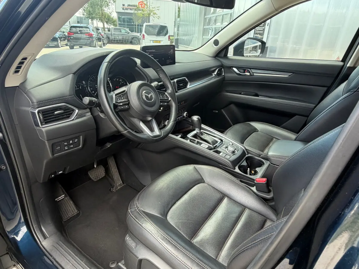 2.5 4WD SkyActiv-G 194 Signature / 4x4 / head up / alle opties