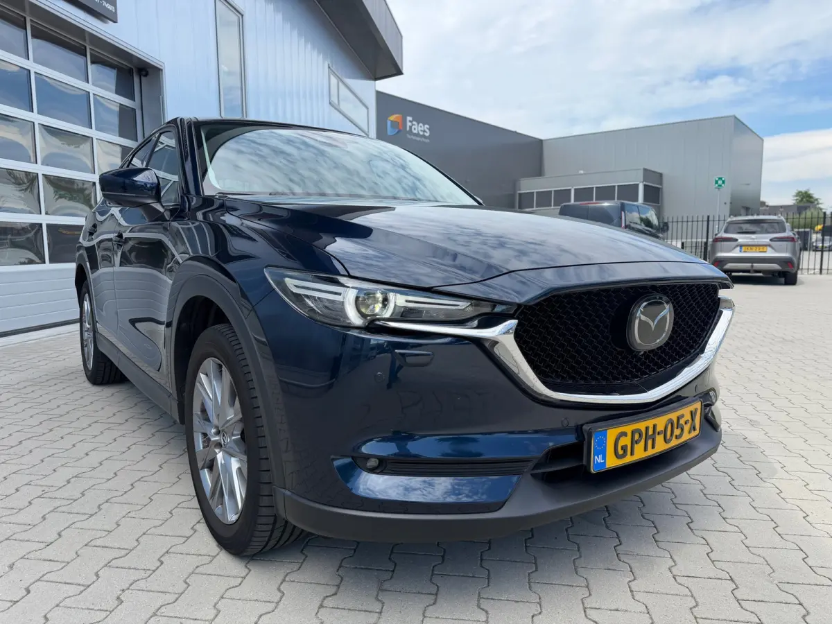 2.5 4WD SkyActiv-G 194 Signature / 4x4 / head up / alle opties