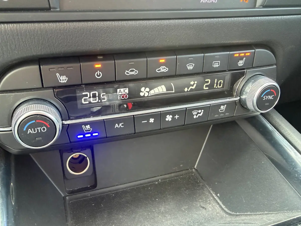 2.5 4WD SkyActiv-G 194 Signature / 4x4 / head up / alle opties