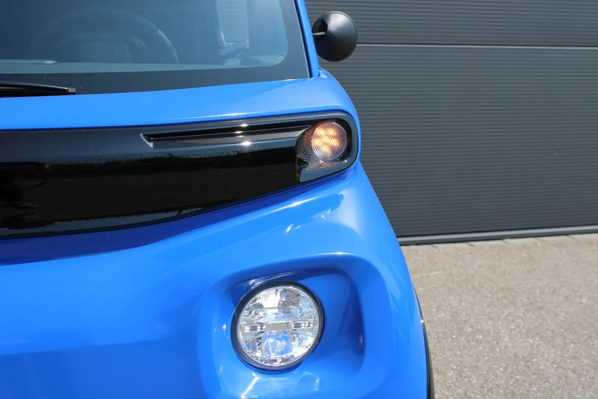 | Lichtmetaal | Panoramadak | Bluetooth |Unieke kleurstelling| LED verlichting | Donkere ramen achter |