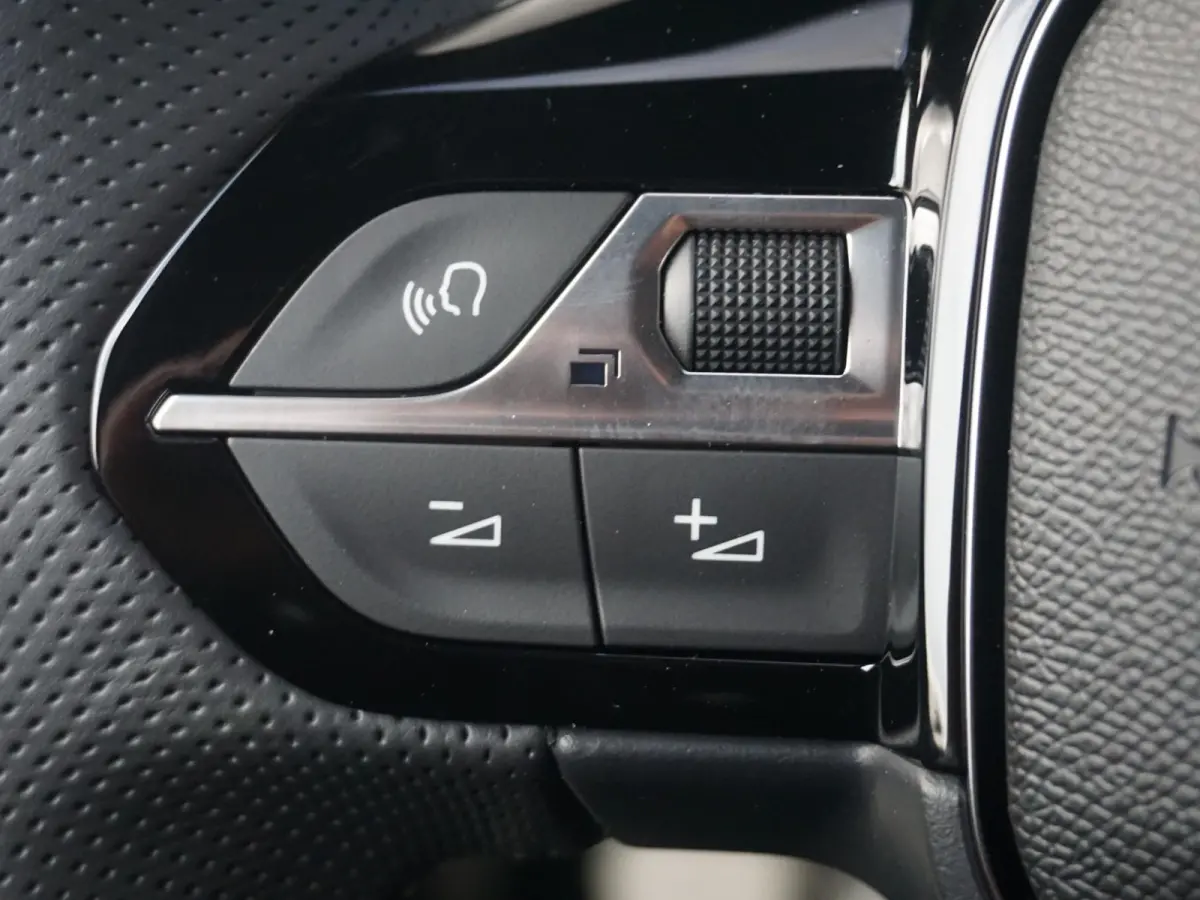 1.2 Hybrid 145 GT 360 Camera