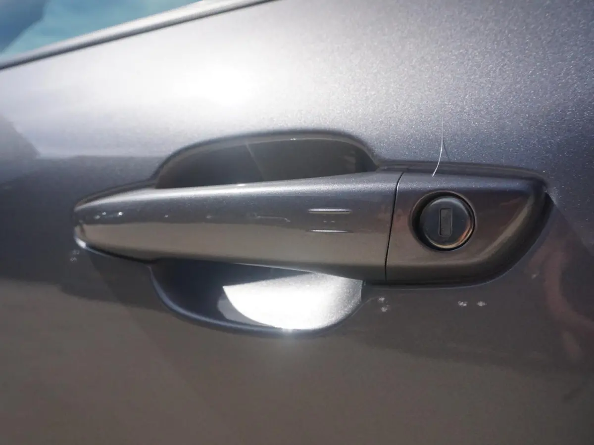 1.2 Turbo Hybrid Business Edition Keyless entry