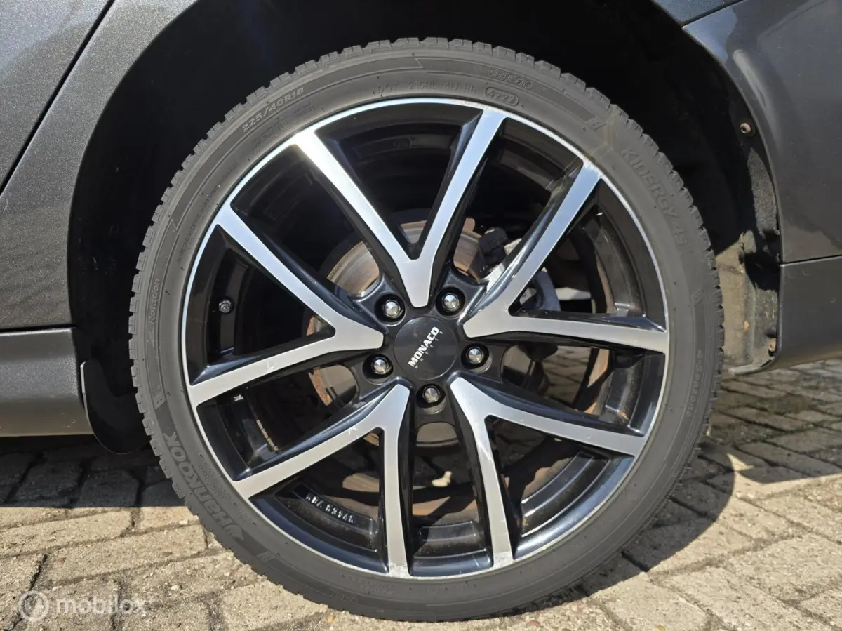 1.0 EcoBoost Titanium Business