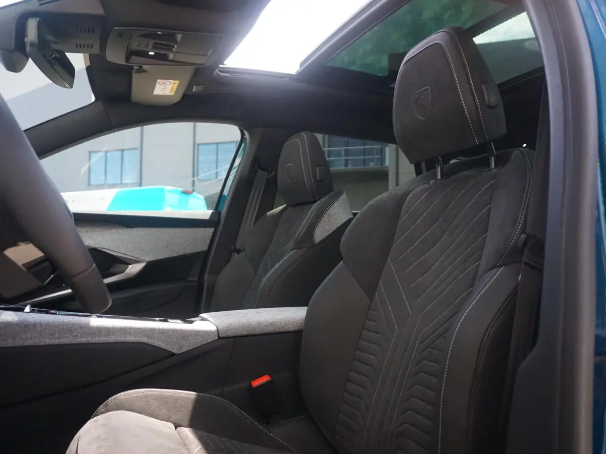 1.6 Plug-in Hybrid 195 GT 7p Panoramadak