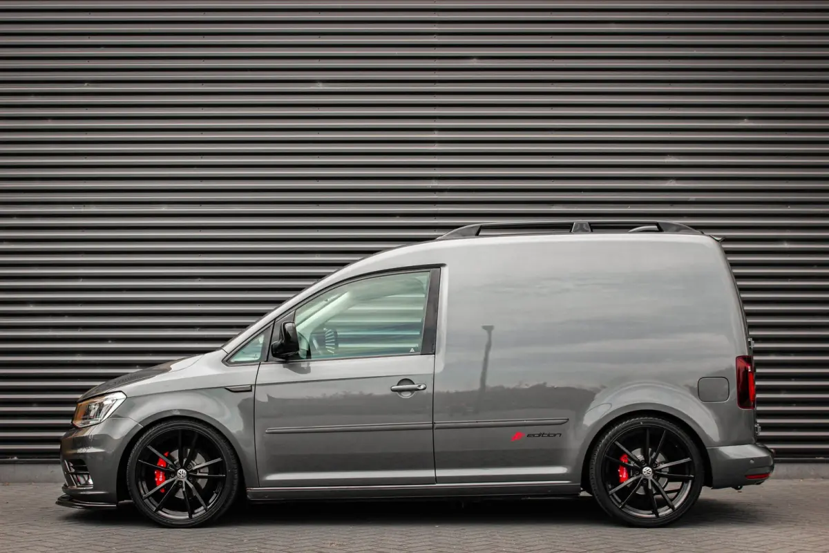 2.0 TDI L1H1 BMT 189PK JB EDITION / FULL OPTIONS / R-LINE/ ELEK-PAKKET / NAVIGATIE / MF-STUUR / LED-XENON /CRUISE