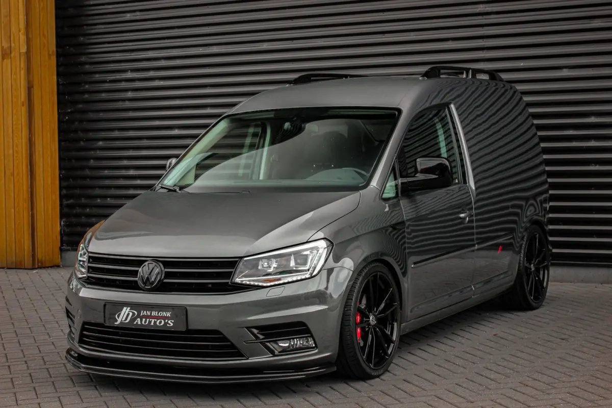 2.0 TDI L1H1 BMT 189PK JB EDITION / FULL OPTIONS / R-LINE/ ELEK-PAKKET / NAVIGATIE / MF-STUUR / LED-XENON /CRUISE
