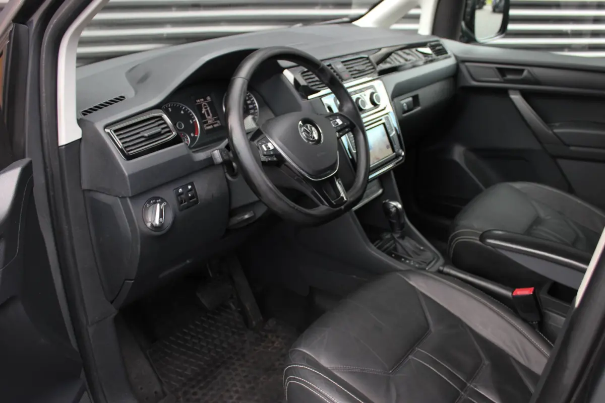 2.0 TDI L1H1 BMT 189PK JB EDITION / FULL OPTIONS / R-LINE/ ELEK-PAKKET / NAVIGATIE / MF-STUUR / LED-XENON /CRUISE