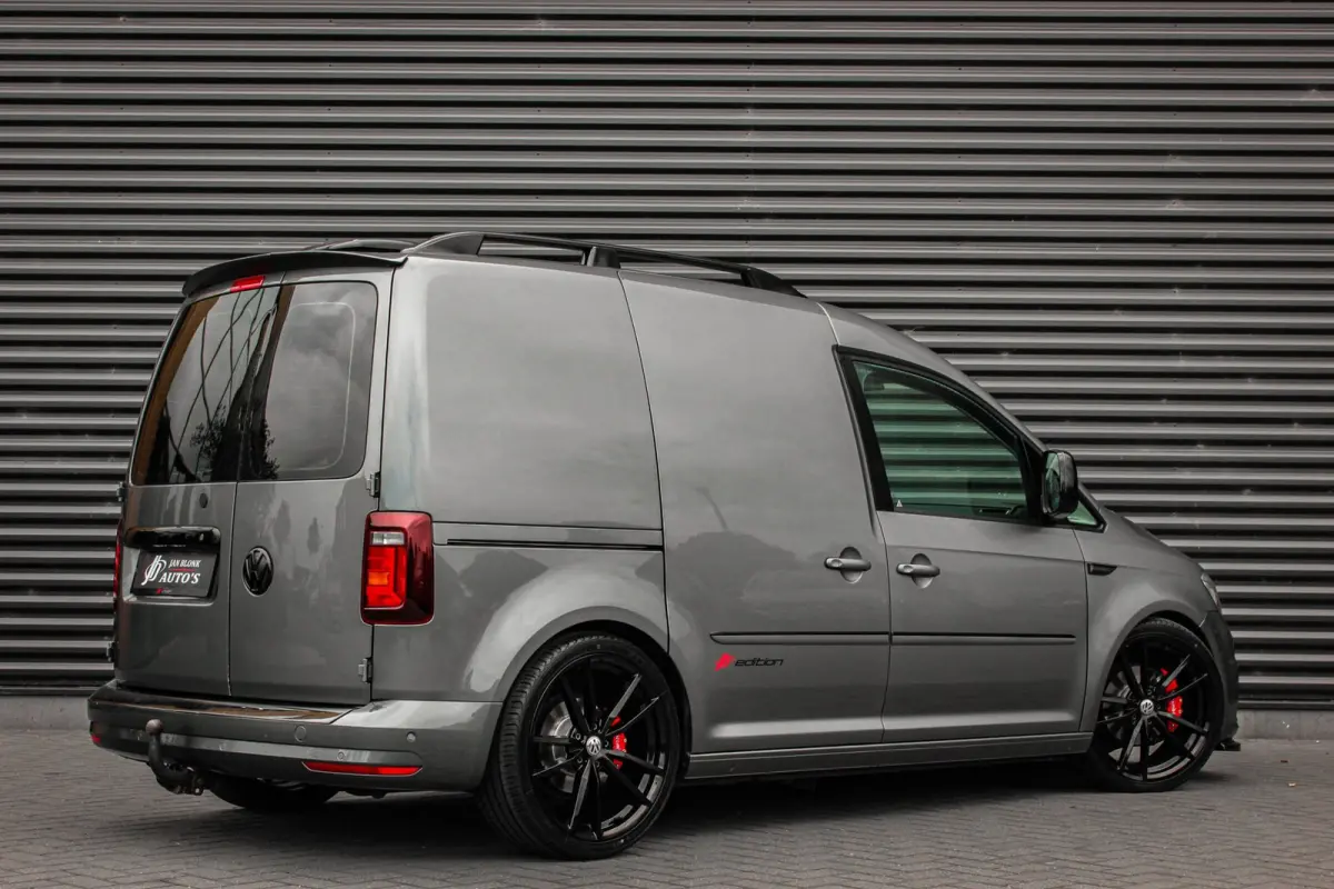 2.0 TDI L1H1 BMT 189PK JB EDITION / FULL OPTIONS / R-LINE/ ELEK-PAKKET / NAVIGATIE / MF-STUUR / LED-XENON /CRUISE