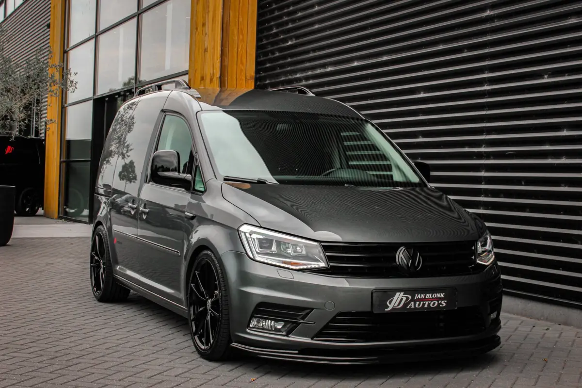 2.0 TDI L1H1 BMT 189PK JB EDITION / FULL OPTIONS / R-LINE/ ELEK-PAKKET / NAVIGATIE / MF-STUUR / LED-XENON /CRUISE