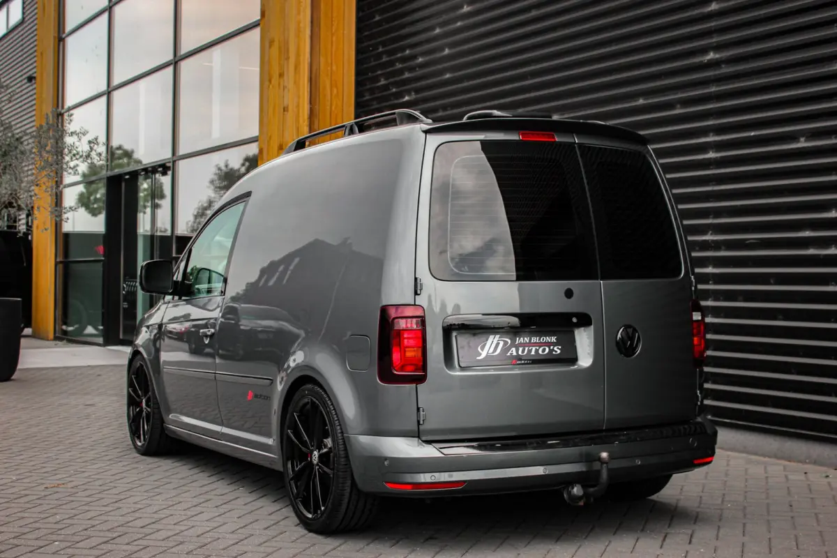 2.0 TDI L1H1 BMT 189PK JB EDITION / FULL OPTIONS / R-LINE/ ELEK-PAKKET / NAVIGATIE / MF-STUUR / LED-XENON /CRUISE