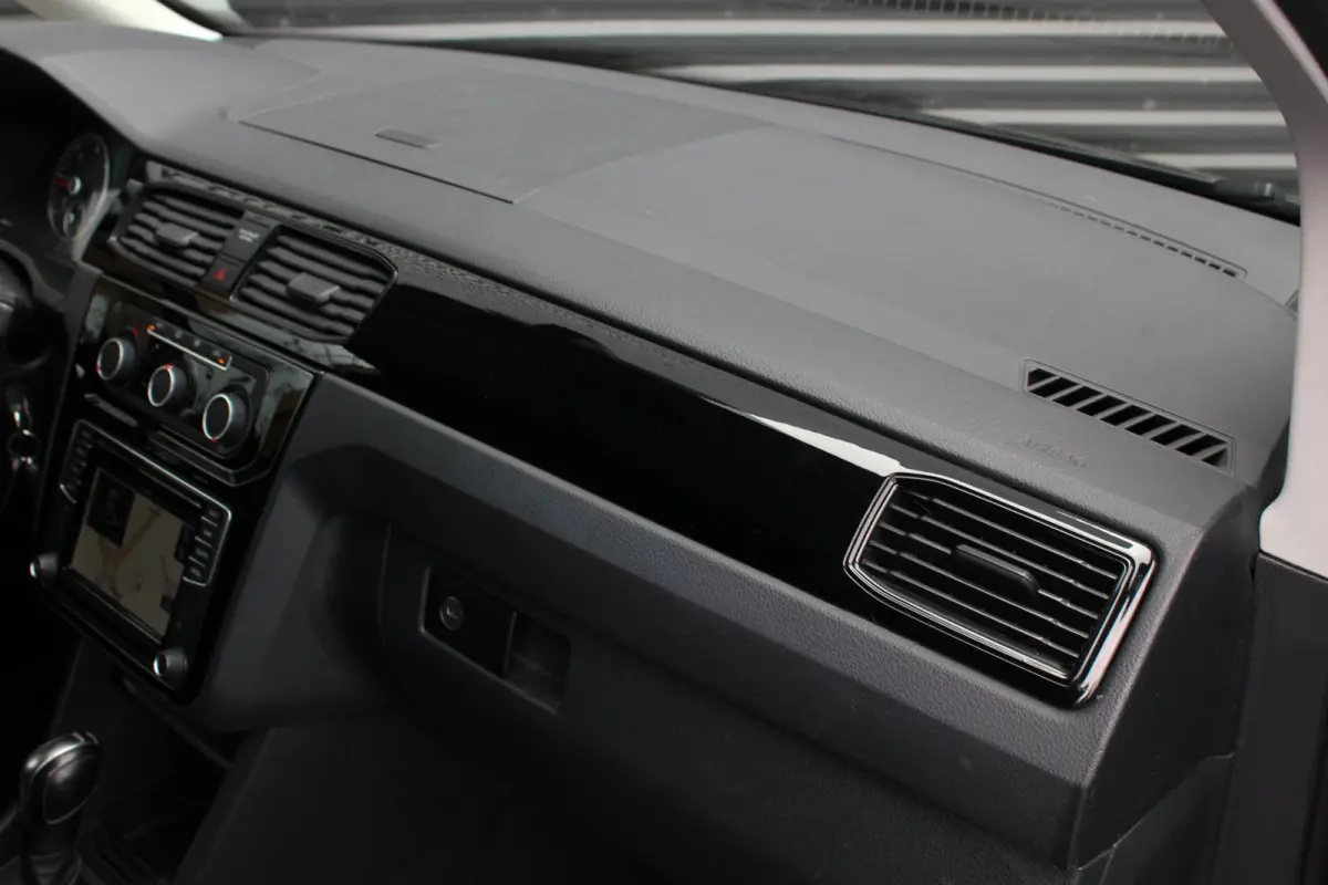 2.0 TDI L1H1 BMT 189PK JB EDITION / FULL OPTIONS / R-LINE/ ELEK-PAKKET / NAVIGATIE / MF-STUUR / LED-XENON /CRUISE