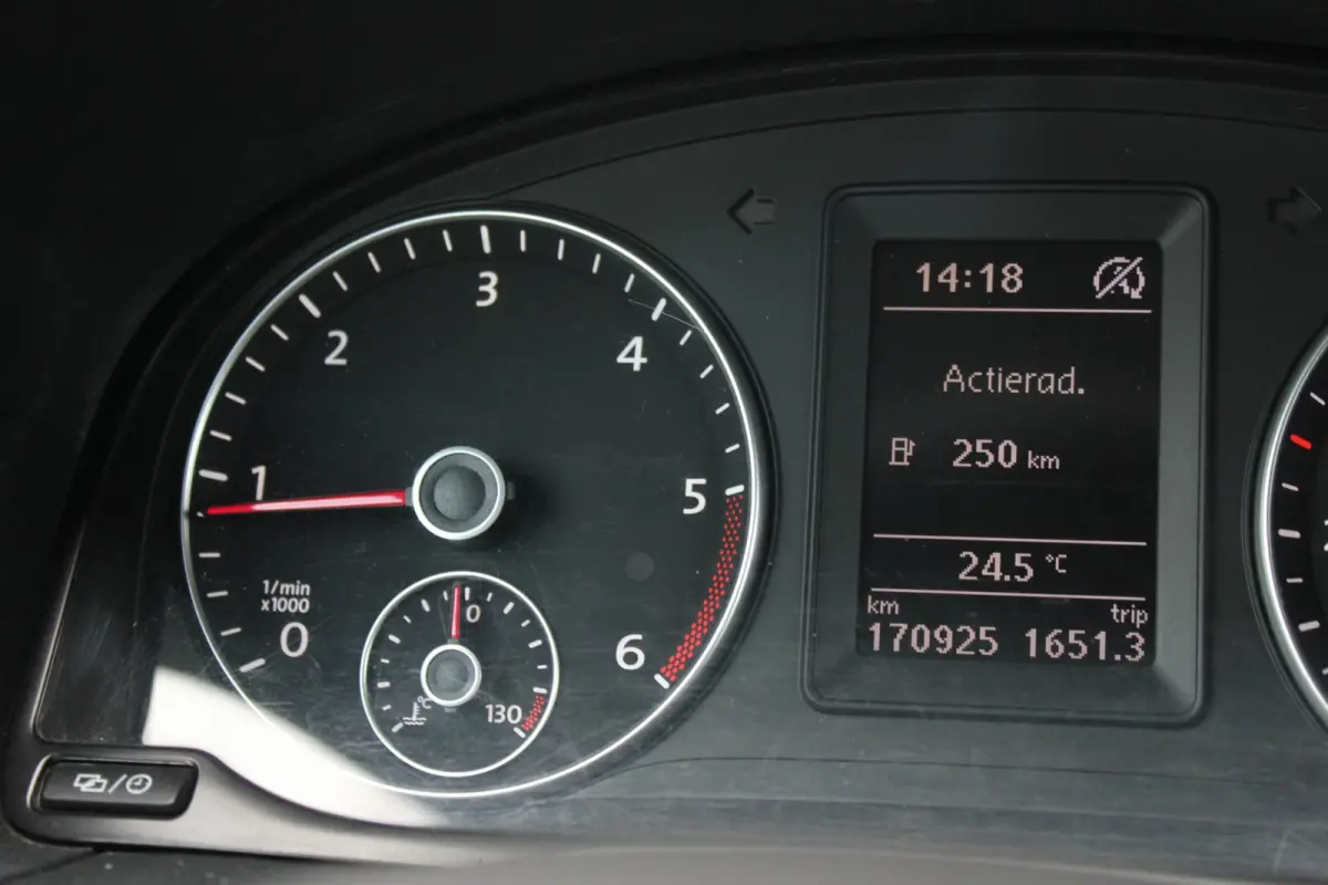 2.0 TDI L1H1 BMT 189PK JB EDITION / FULL OPTIONS / R-LINE/ ELEK-PAKKET / NAVIGATIE / MF-STUUR / LED-XENON /CRUISE