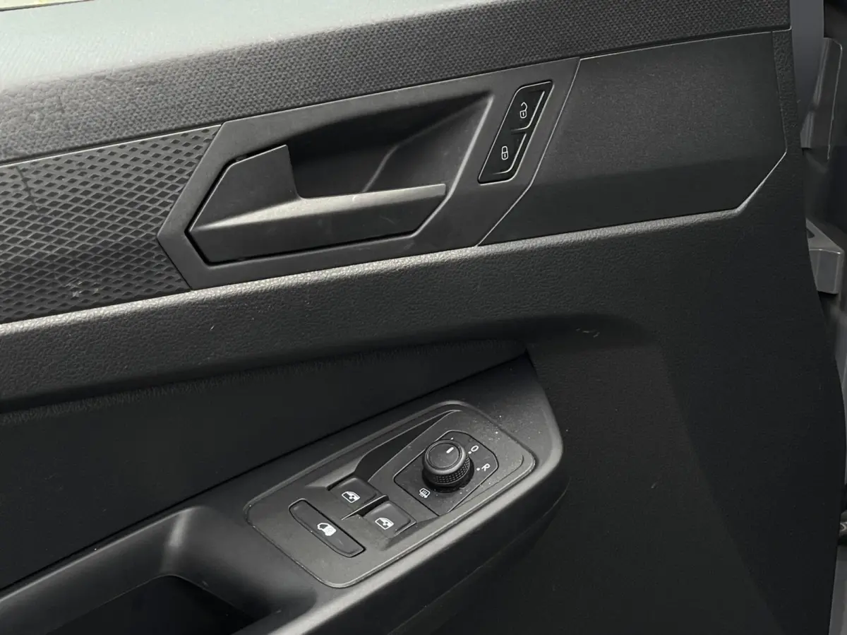 1.5 115PK EcoProfi | AIRCONDITIONING | BLUETOOTH | ZIJSCHUIFDEUR